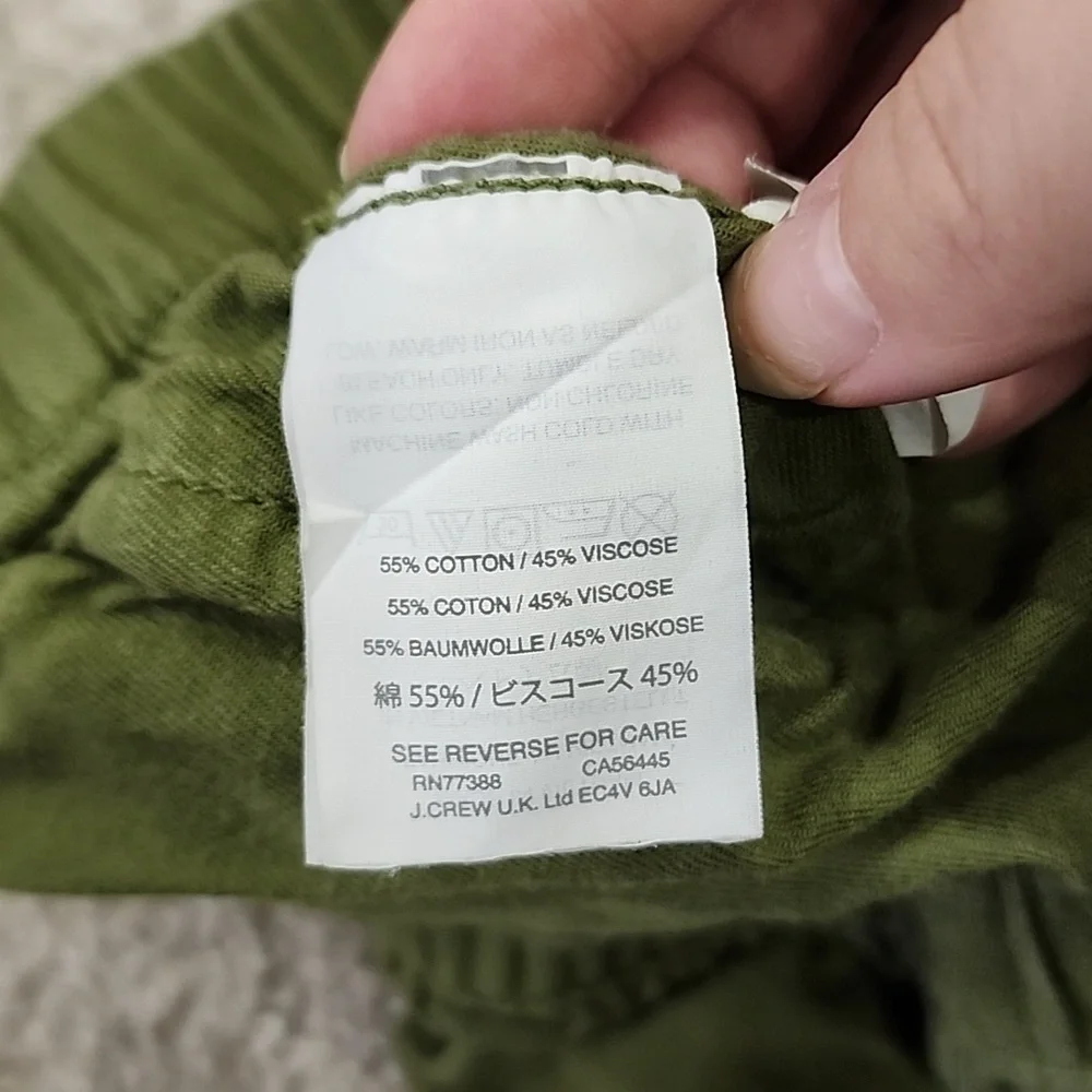 Madewell Pull on Shorts in Green